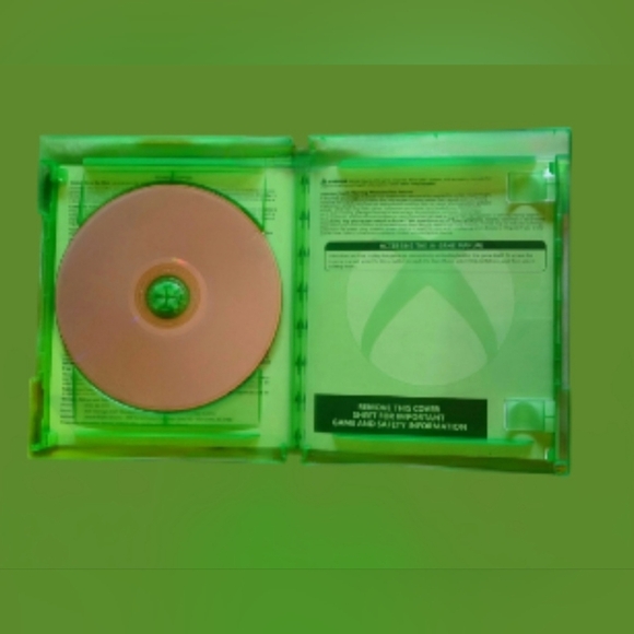 MONOPOLY FAMILY FUN PACK ~ XBOX ONE "THREE GAMES IN ONE" - Picture 4 of 4